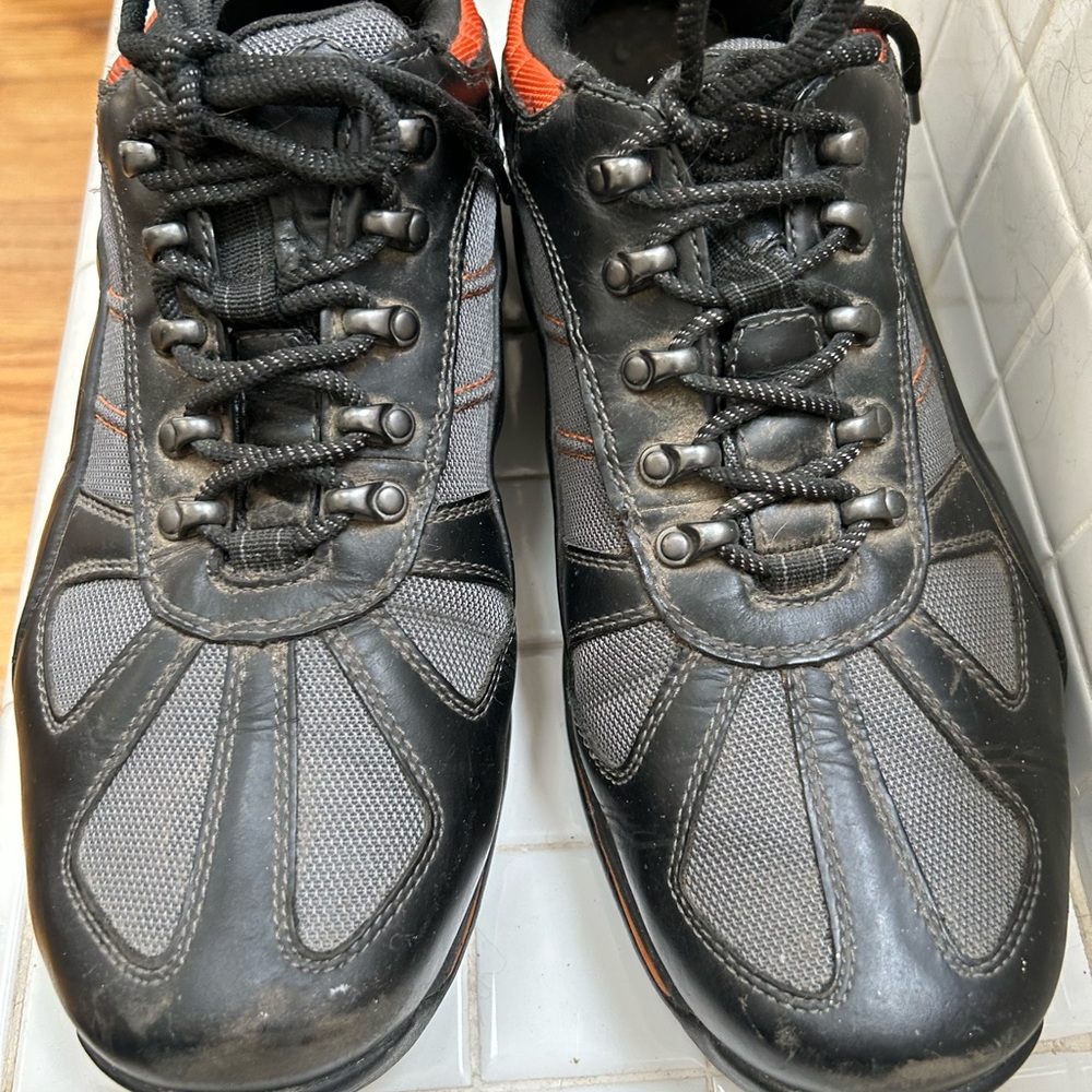 Men's Black and Gray Athletic Shoes